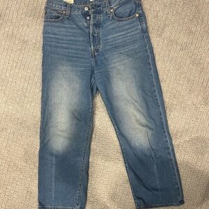 Levi's High Rise Blue Jeans